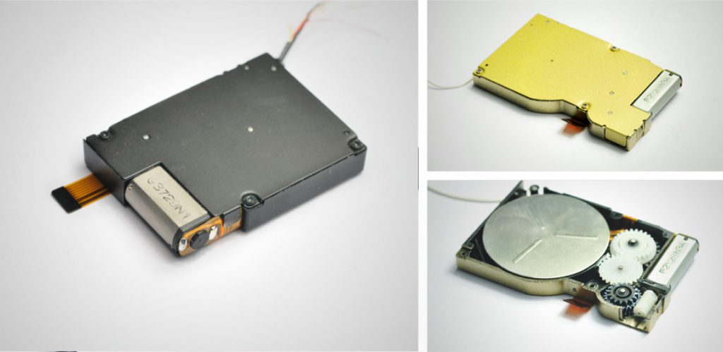 ¶ú»ú×Ô¶¯ÊÕÏß³ÝÂÖÏä